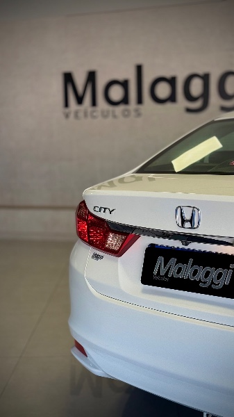 HONDA CITY 1.5 EXL 16V FLEX 4P AUTOMÁTICO 2015/2015 MALAGGI VEÍCULOS ENCANTADO / Carros no Vale HONDA CITY 1.5 EXL 16V FLEX 4P AUTOMÁTICO 2015/2015 MALAGGI VEÍCULOS ENCANTADO / Carros no Vale