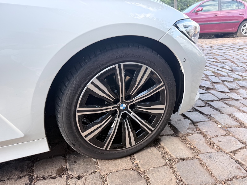 BMW 320IA 2.0 TURBO/ACTIVEFLEX 16V/GP 2022/2022 ELY AUTOMÓVEIS LAJEADO / Carros no Vale
