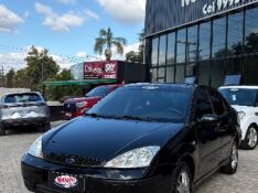FORD FOCUS SEDAN FOCUS SEDAN 2.0 FLEX 4P AUT. 2004/2004 NEURI VEÍCULOS LAJEADO / Carros no Vale