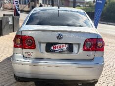 VOLKSWAGEN POLO 1.6 COMFORTLINE 2009/2009 NEURI VEÍCULOS LAJEADO / Carros no Vale