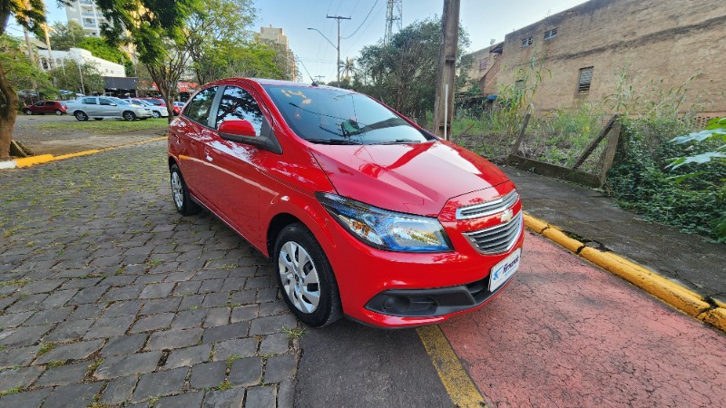 CHEVROLET ONIX 1.4 LT 2013/2014 FERNANDO AUTOMÓVEIS | REVENDA DE CARROS ARROIO DO MEIO ARROIO DO MEIO / Carros no Vale