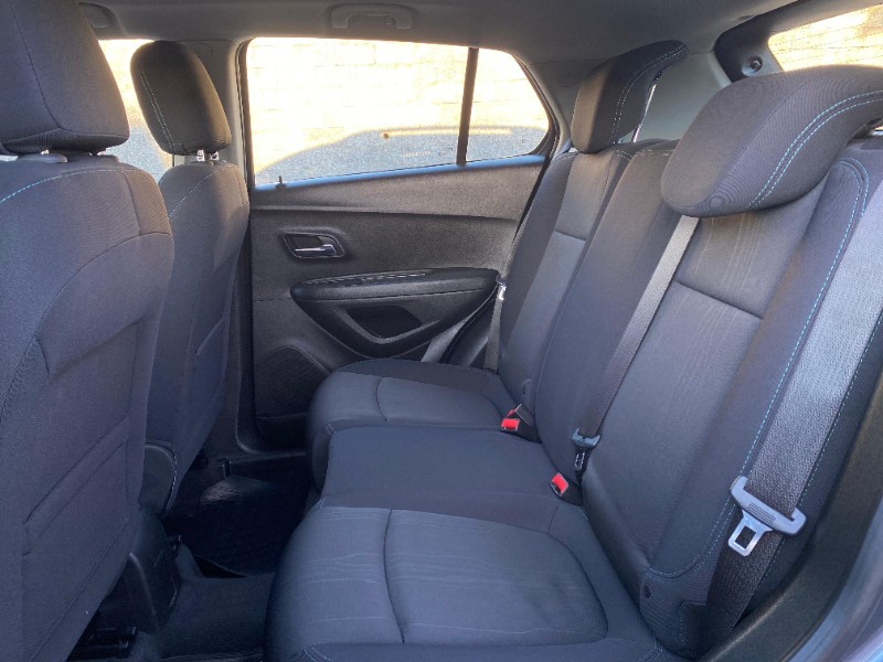 CHEVROLET TRACKER FREERIDE 1.8 2013/2014 ESTAÇÃO DO CARRO ESTRELA / Carros no Vale