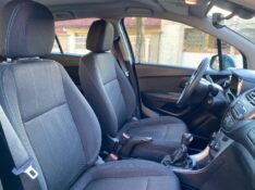 CHEVROLET TRACKER FREERIDE 1.8 2013/2014 ESTAÇÃO DO CARRO ESTRELA / Carros no Vale