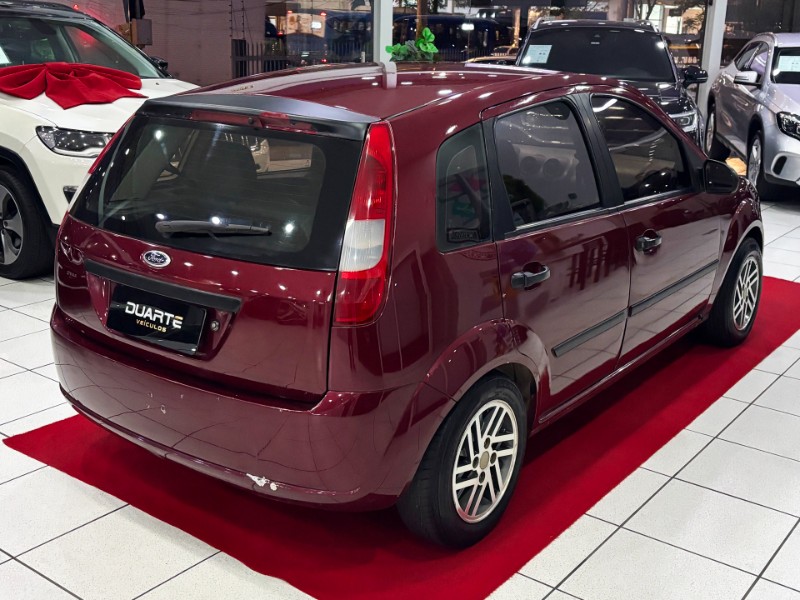 FORD FIESTA 1.0 PERSONNALITE 8V 2002/2003 DUARTE VEÍCULOS PORTO ALEGRE / Carros no Vale FORD FIESTA 1.0 PERSONNALITE 8V 2002/2003 DUARTE VEÍCULOS PORTO ALEGRE / Carros no Vale