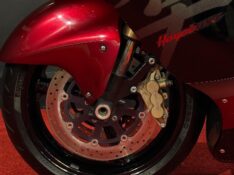 SUZUKI MOTOS GSX 1300 R HAYABUSA /2007 EXCLUSIVO VEÍCULOS SANTA CRUZ DO SUL / Carros no Vale