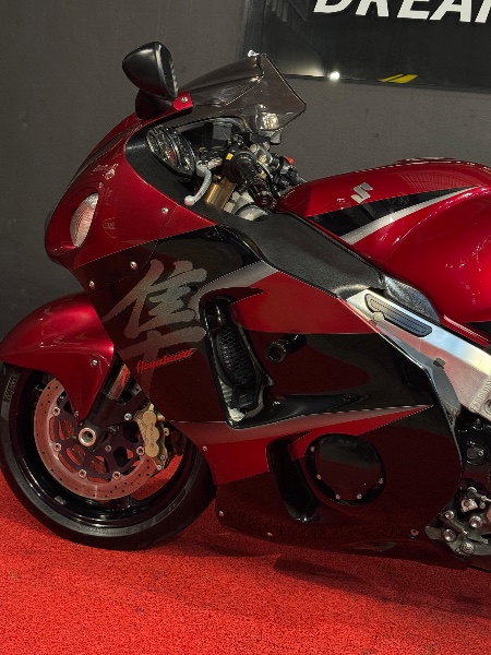 SUZUKI MOTOS GSX 1300 R HAYABUSA /2007 EXCLUSIVO VEÍCULOS SANTA CRUZ DO SUL / Carros no Vale