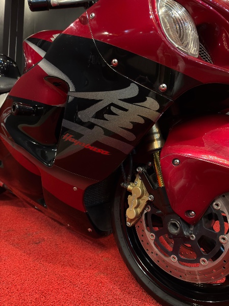 SUZUKI MOTOS GSX 1300 R HAYABUSA /2007 EXCLUSIVO VEÍCULOS SANTA CRUZ DO SUL / Carros no Vale