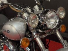 YAMAHA DRAG STAR 650 /2004 EXCLUSIVO VEÍCULOS SANTA CRUZ DO SUL / Carros no Vale