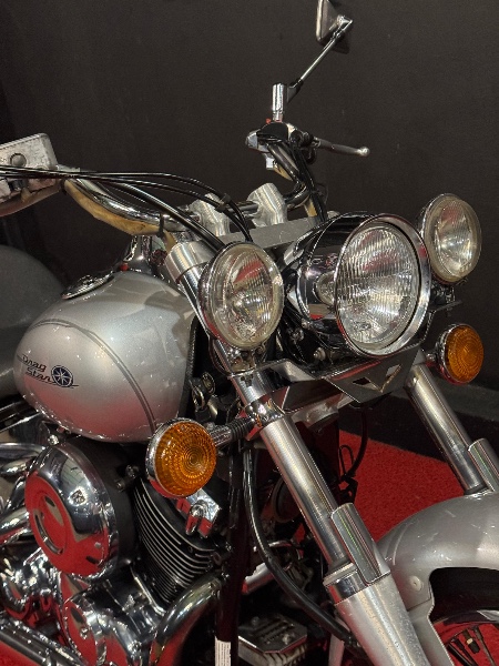 YAMAHA DRAG STAR 650 /2004 EXCLUSIVO VEÍCULOS SANTA CRUZ DO SUL / Carros no Vale