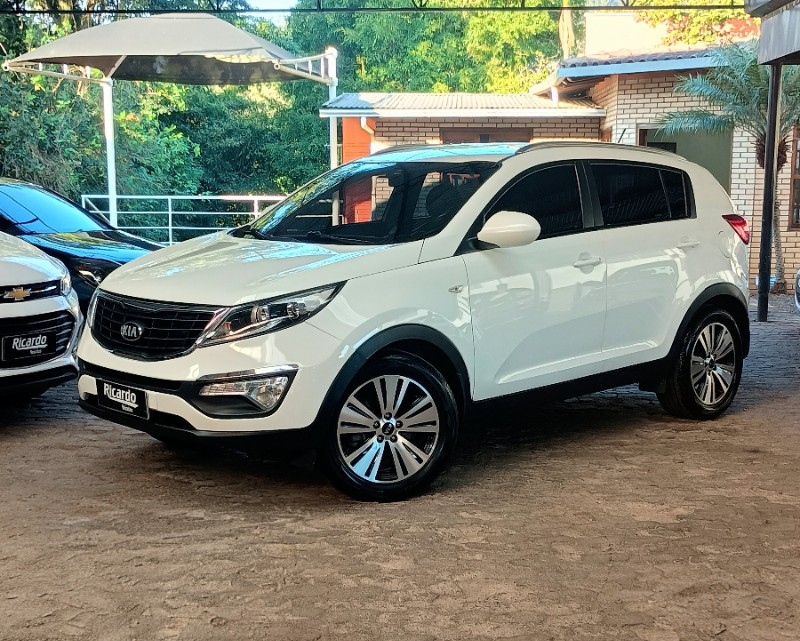 KIA SPORTAGE 2.0 LX 4X2 16V FLEX 4P AUTOMÁTICO 2014/2015 RICARDO VEÍCULOS TEUTÔNIA / Carros no Vale