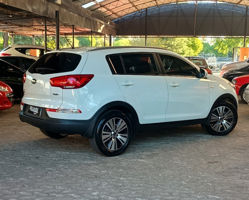 KIA SPORTAGE 2.0 LX 4X2 16V FLEX 4P AUTOMÁTICO 2014/2015 RICARDO VEÍCULOS TEUTÔNIA / Carros no Vale