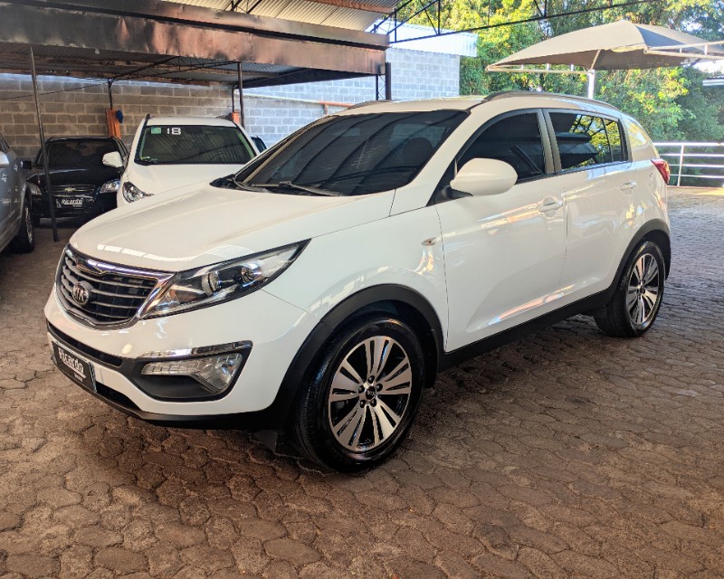 KIA SPORTAGE 2.0 LX 4X2 16V FLEX 4P AUTOMÁTICO 2014/2015 RICARDO VEÍCULOS TEUTÔNIA / Carros no Vale