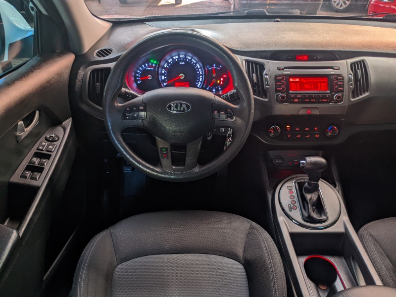 KIA SPORTAGE 2.0 LX 4X2 16V FLEX 4P AUTOMÁTICO 2014/2015 RICARDO VEÍCULOS TEUTÔNIA / Carros no Vale