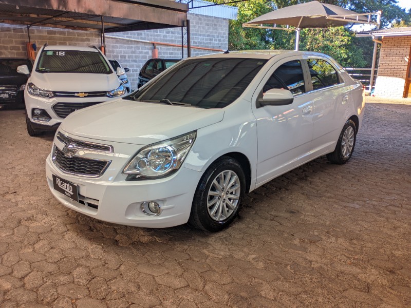 CHEVROLET COBALT 1.4 LTZ 2014/2015 RICARDO VEÍCULOS TEUTÔNIA / Carros no Vale