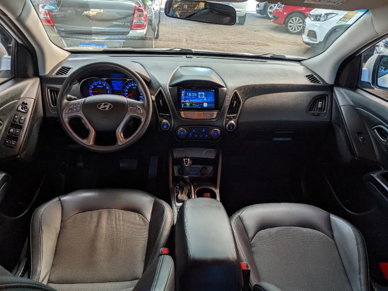 HYUNDAI IX35 2.0 GL 4X2 16V FLEX 4P AUTOMÁTICO 2017/2018 RICARDO VEÍCULOS TEUTÔNIA / Carros no Vale HYUNDAI IX35 2.0 GL 4X2 16V FLEX 4P AUTOMÁTICO 2017/2018 RICARDO VEÍCULOS TEUTÔNIA / Carros no Vale