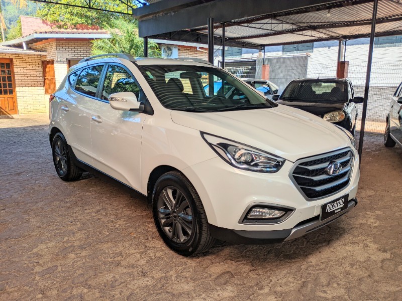 HYUNDAI IX35 2.0 GL 4X2 16V FLEX 4P AUTOMÁTICO 2017/2018 RICARDO VEÍCULOS TEUTÔNIA / Carros no Vale HYUNDAI IX35 2.0 GL 4X2 16V FLEX 4P AUTOMÁTICO 2017/2018 RICARDO VEÍCULOS TEUTÔNIA / Carros no Vale