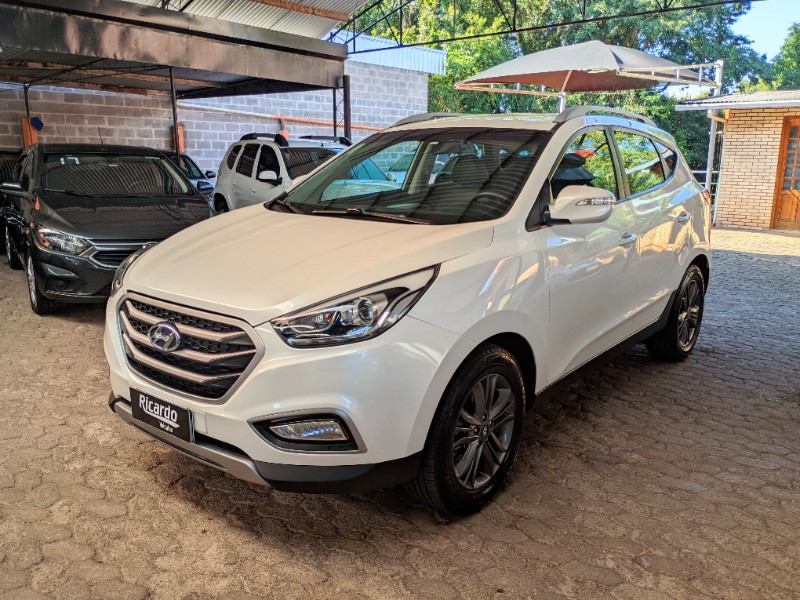 HYUNDAI IX35 2.0 GL 4X2 16V FLEX 4P AUTOMÁTICO 2017/2018 RICARDO VEÍCULOS TEUTÔNIA / Carros no Vale HYUNDAI IX35 2.0 GL 4X2 16V FLEX 4P AUTOMÁTICO 2017/2018 RICARDO VEÍCULOS TEUTÔNIA / Carros no Vale