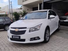 CHEVROLET CRUZE 1.8 LTZ 16V /2014 DE CONTO AUTOMÓVEIS SARANDI / Carros no Vale