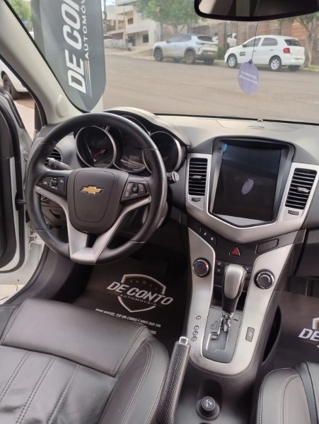 CHEVROLET CRUZE 1.8 LTZ 16V /2014 DE CONTO AUTOMÓVEIS SARANDI / Carros no Vale CHEVROLET CRUZE 1.8 LTZ 16V /2014 DE CONTO AUTOMÓVEIS SARANDI / Carros no Vale