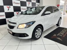 CHEVROLET ONIX HATCH LT 1.4 8V FLEXPOWER 5P MEC. 2016/2016 TIAGO AUTOMÓVEIS VENÂNCIO AIRES / Carros no Vale