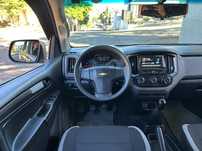 CHEVROLET S-10 ADVANTAGE 2.5 FLEX 4X2 CD 2017/2017 LS MULTIMARCAS VENÂNCIO AIRES / Carros no Vale