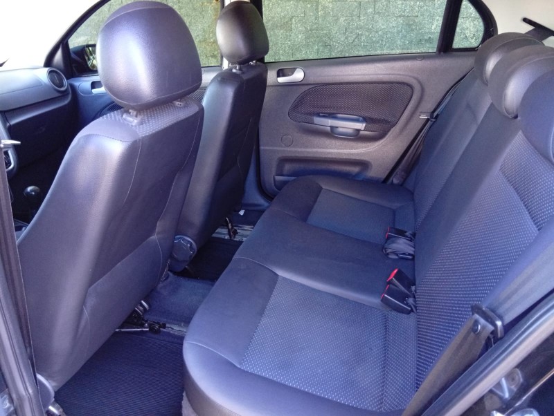 VOLKSWAGEN GOL TL 1.0 2014/2015 ALTERNATIVA VEÍCULOS LAJEADO / Carros no Vale
