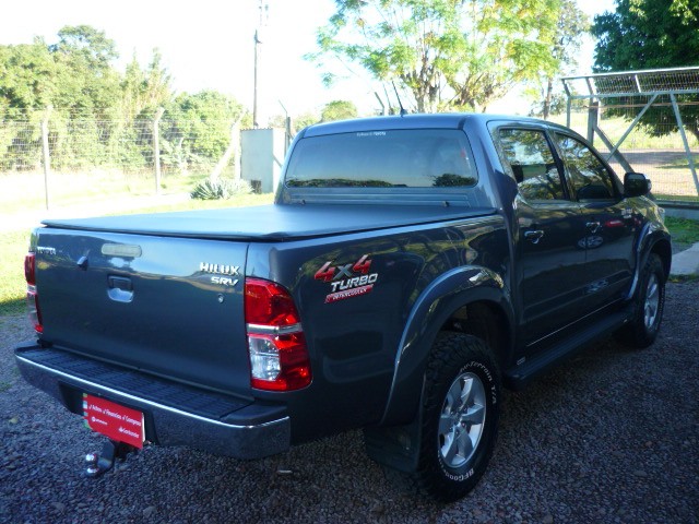TOYOTA HILLUX CD SRV 2013/2014 PREMIUM AUTOMÓVEIS ARROIO DO MEIO / Carros no Vale TOYOTA HILLUX CD SRV 2013/2014 PREMIUM AUTOMÓVEIS ARROIO DO MEIO / Carros no Vale
