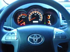 TOYOTA HILLUX CD SRV 2013/2014 PREMIUM AUTOMÓVEIS ARROIO DO MEIO / Carros no Vale
