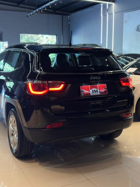 JEEP COMPASS 2.0 16V LIMITED 2017/2017 JM AUTOMÓVEIS VENÂNCIO AIRES / Carros no Vale