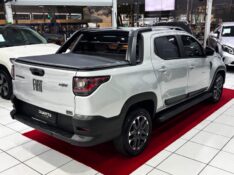 FIAT STRADA 1.0 TURBO 200 FLEX ULTRA CD CVT 2023/2024 DUARTE VEÍCULOS PORTO ALEGRE / Carros no Vale