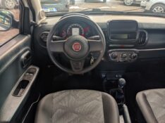 FIAT MOBI 1.0 8V EVO LIKE 2019/2020 RICARDO VEÍCULOS TEUTÔNIA / Carros no Vale