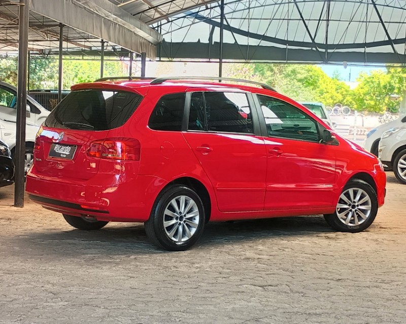 VOLKSWAGEN SPACEFOX 1.6 TREND 8V 2011/2012 RICARDO VEÍCULOS TEUTÔNIA / Carros no Vale