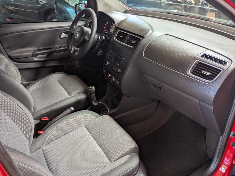 VOLKSWAGEN SPACEFOX 1.6 TREND 8V 2011/2012 RICARDO VEÍCULOS TEUTÔNIA / Carros no Vale