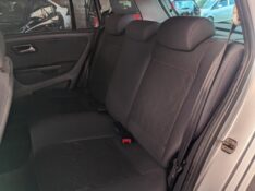 VOLKSWAGEN SPACEFOX 1.6 SPORTLINE 8V 2012/2013 RICARDO VEÍCULOS TEUTÔNIA / Carros no Vale