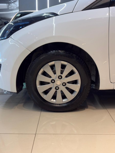 HYUNDAI HB20 1.0 COMFORT 2015/2016 JM AUTOMÓVEIS VENÂNCIO AIRES / Carros no Vale