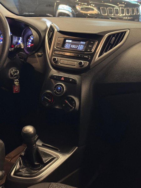HYUNDAI HB20 1.0 COMFORT 2015/2016 JM AUTOMÓVEIS VENÂNCIO AIRES / Carros no Vale
