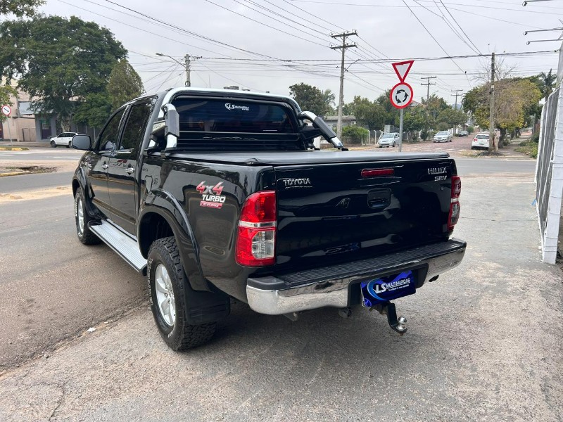 TOYOTA HILUX CD SRV D4-D 4X4 3.0 TDI DIESEL AUT 2009/2009 LS MULTIMARCAS VENÂNCIO AIRES / Carros no Vale