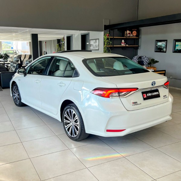 TOYOTA COROLLA ALTIS PREMIUM HYBRID 1.8 2021/2021 JOÃO CARROS MULTIMARCAS GUAPORÉ / Carros no Vale TOYOTA COROLLA ALTIS PREMIUM HYBRID 1.8 2021/2021 JOÃO CARROS MULTIMARCAS GUAPORÉ / Carros no Vale