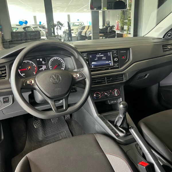 VOLKSWAGEN POLO 1.0 MPI 2023/2023 JOÃO CARROS MULTIMARCAS GUAPORÉ / Carros no Vale