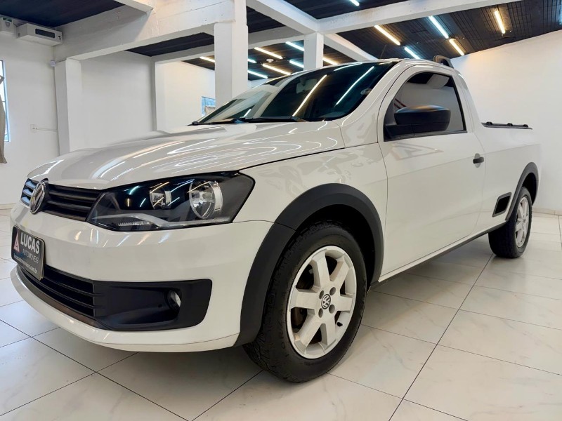 VOLKSWAGEN SAVEIRO TRENDLINE 1.6 CS 2015/2015 LUCAS AUTOMÓVEIS BOM RETIRO DO SUL / Carros no Vale