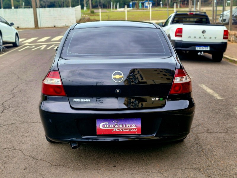 CHEVROLET PRISMA SED. JOY/ LS 1.0 8V FLEXPOWER 4P 2009/2009 CRUZEIRO MULTIMARCAS CRUZEIRO DO SUL / Carros no Vale