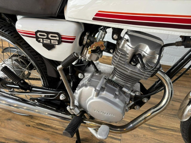 HONDA MOTOS CG 125 /1982 RT 811 VEÍCULOS ARROIO DO MEIO / Carros no Vale HONDA MOTOS CG 125 /1982 RT 811 VEÍCULOS ARROIO DO MEIO / Carros no Vale