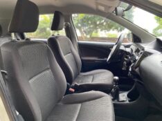 TOYOTA ETIOS X 1.3 2018/2019 ESTAÇÃO DO CARRO ESTRELA / Carros no Vale