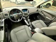 CHEVROLET CRUZE LT 1.8 16V FLEXPOWER 4P MEC. /2013 AR MULTIMARCAS VENÂNCIO AIRES / Carros no Vale