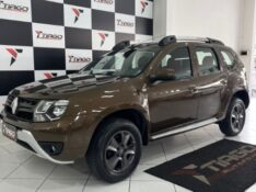 RENAULT DUSTER DYNAMIQUE 1.6 FLEX 16V MEC. 2017/2017 TIAGO AUTOMÓVEIS VENÂNCIO AIRES / Carros no Vale