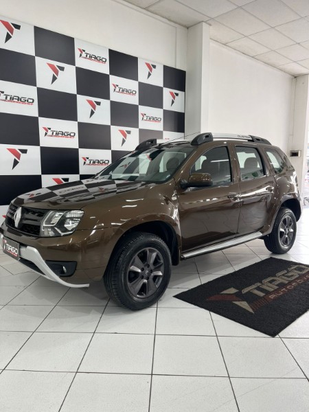 RENAULT DUSTER DYNAMIQUE 1.6 FLEX 16V MEC. 2017/2017 TIAGO AUTOMÓVEIS VENÂNCIO AIRES / Carros no Vale
