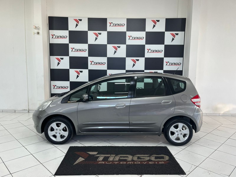 HONDA FIT LX 1.4/ 1.4 FLEX 8V/16V 5P MEC. 2010/2010 TIAGO AUTOMÓVEIS VENÂNCIO AIRES / Carros no Vale