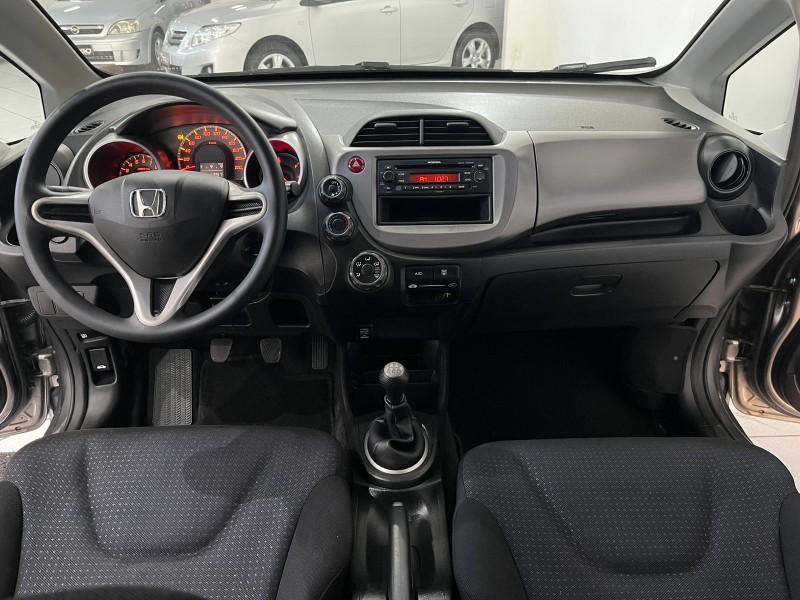HONDA FIT LX 1.4/ 1.4 FLEX 8V/16V 5P MEC. 2010/2010 TIAGO AUTOMÓVEIS VENÂNCIO AIRES / Carros no Vale