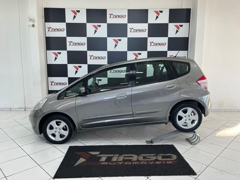 HONDA FIT LX 1.4/ 1.4 FLEX 8V/16V 5P MEC. 2010/2010 TIAGO AUTOMÓVEIS VENÂNCIO AIRES / Carros no Vale