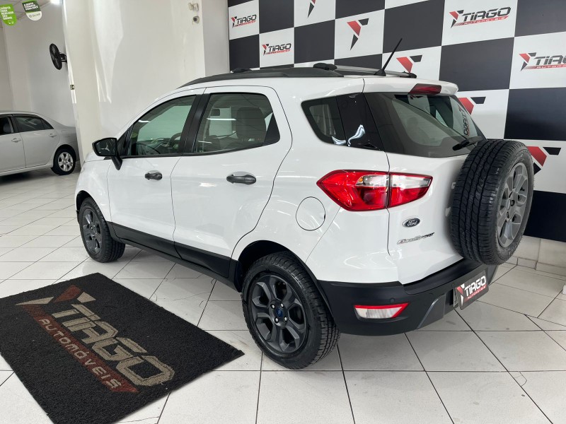 FORD ECOSPORT 1.5 FREESTYLE 12V 2019 2019/2019 TIAGO AUTOMÓVEIS VENÂNCIO AIRES / Carros no Vale